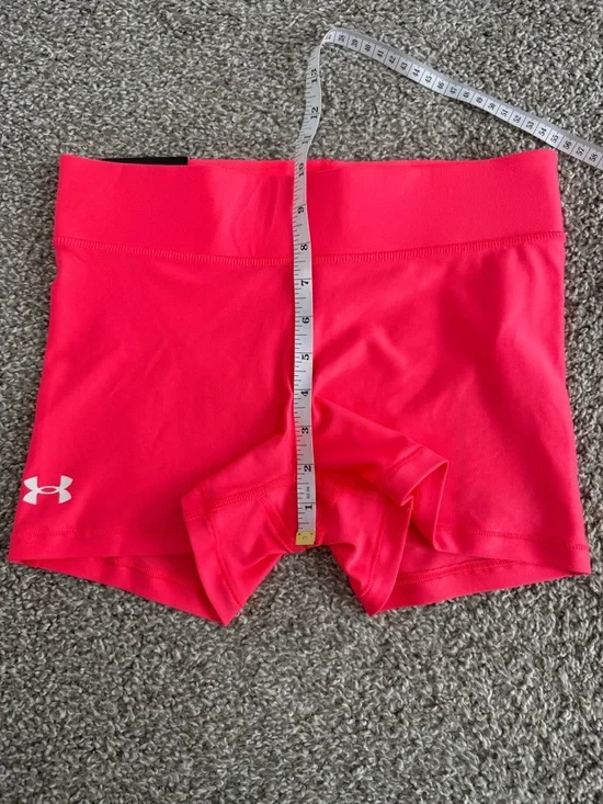 UNDER ARMOUR | Compression Mid Rise Shorty - Size Medium - Picture 6 of 9